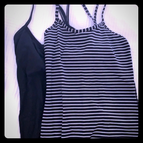 Lululemon tanks - Picture 1 of 1